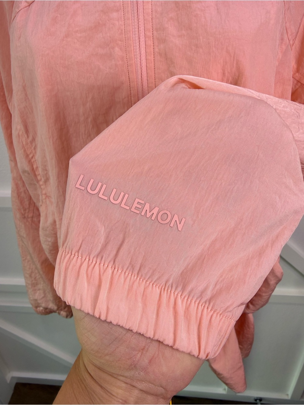 Lululemon Ready to Go Jacket In Pink Mist Size 12 Drawcord Waistband - Picture 6 of 13